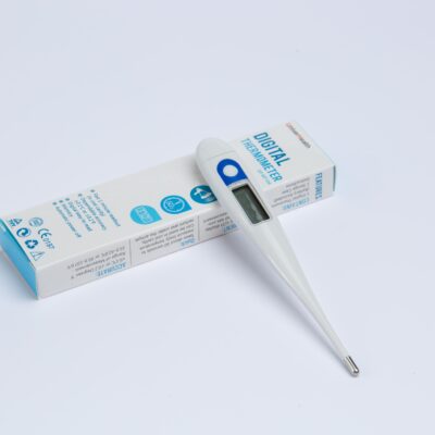 UniverHealth 電子探熱器 MT-105